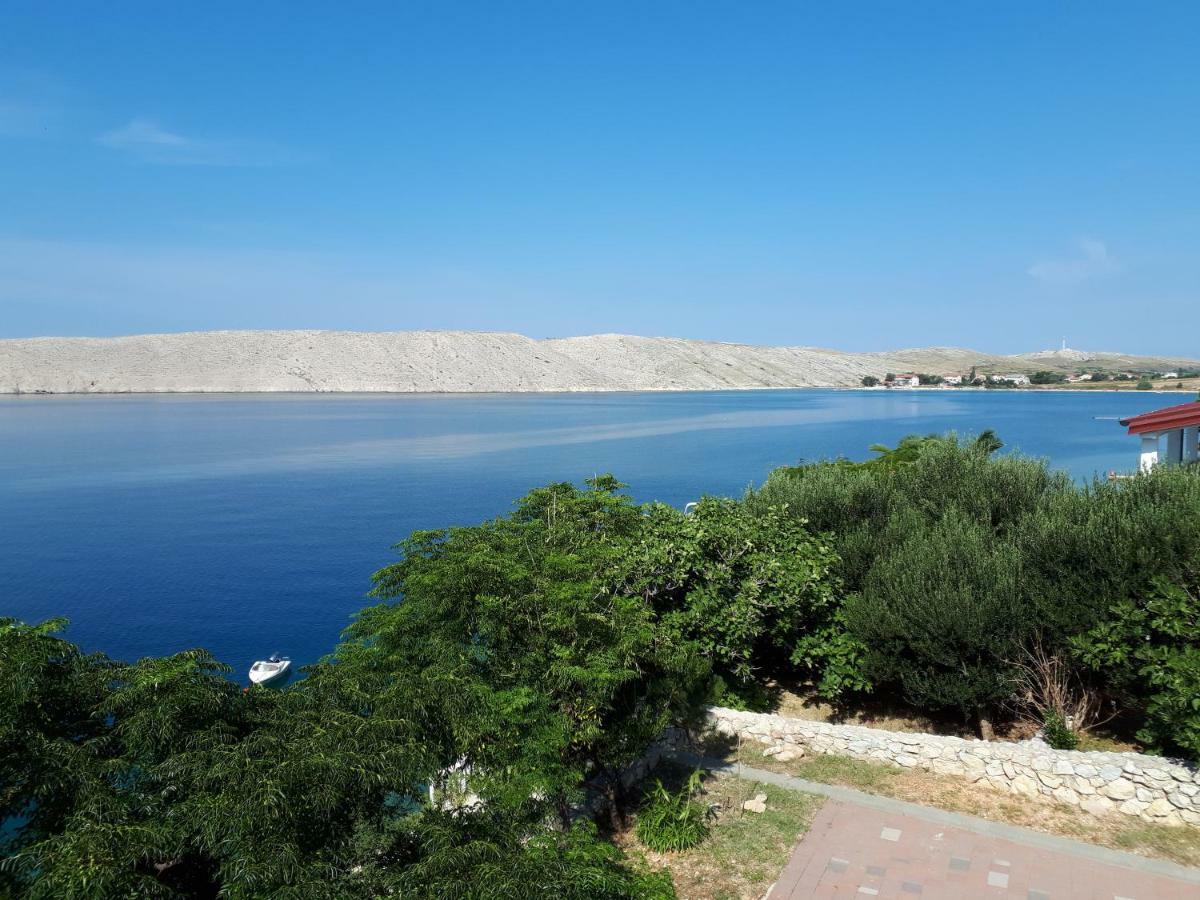 Apartments Horvat On Island Pag Vlasici Exterior photo